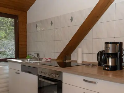 Küche/Küchenzeile in der Unterkunft Holiday Home Eifelnatur - Haus 1-4 by Interhome