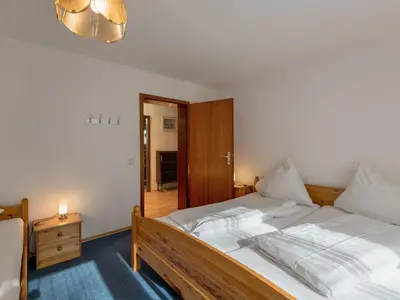 Ein Bett oder Betten in einem Zimmer der Unterkunft Apartment Eifelnatur - Haus 1-2 by Interhome