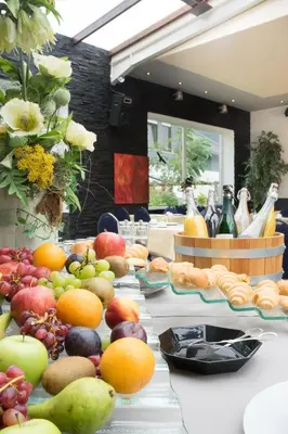Essen im Hotel oder in der Nähe