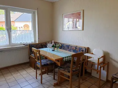 Ein Sitzbereich in der Unterkunft Ferienwohnung Christina