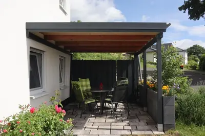 Ein Garten an der Unterkunft Ferienwohung am Traumpfad