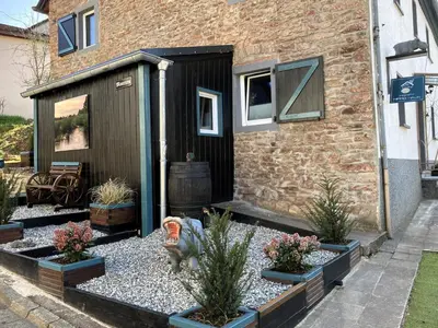 Das Gebäude in dem sich die Ferienwohnung befindet