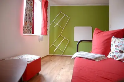 Ein Sitzbereich in der Unterkunft Die Schlummerkiste