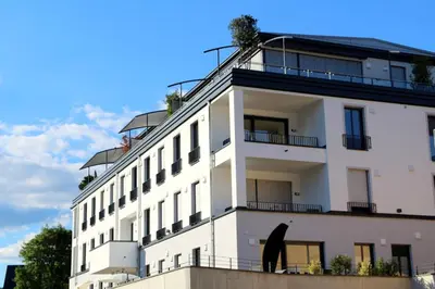 Das Gebäude in dem sich die Ferienwohnung befindet