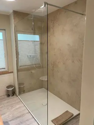 Ein Badezimmer in der Unterkunft Weinhaus Gräfen