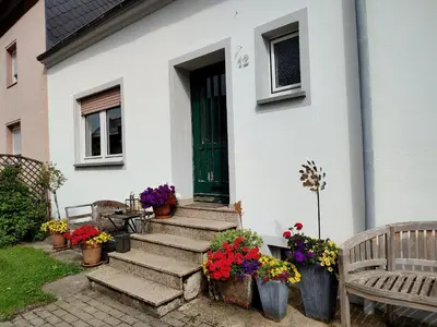Ein Garten an der Unterkunft Südeifel Badem