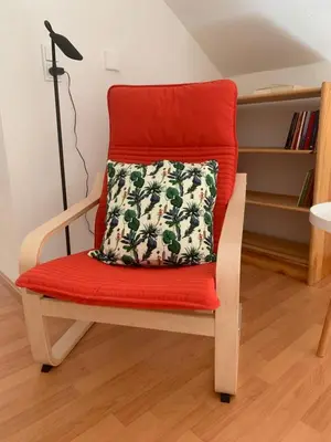 Ein Sitzbereich in der Unterkunft Waldhaus Sommerau