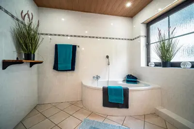Ein Badezimmer in der Unterkunft Balkon Zimmer - Apartment