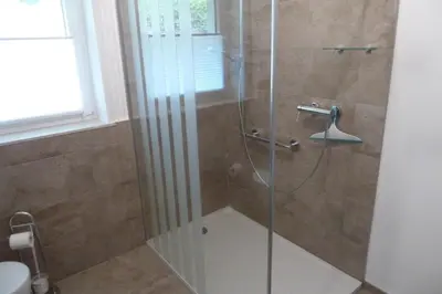 Ein Badezimmer in der Unterkunft Ferienwohnung Haus Handwerk