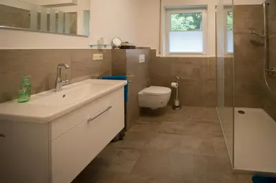 Ein Badezimmer in der Unterkunft Ferienwohnung Haus Handwerk