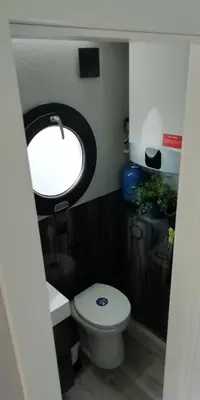 Ein Badezimmer in der Unterkunft Hausboot auf der Mosel