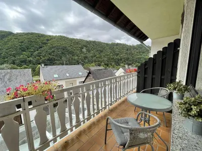 Ein allgemeiner Bergblick oder ein Berglick von des Hotels aus