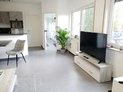 TV/Unterhaltungsangebot in der Unterkunft Schöne Wohnung Kleiner Onkel auf idyllischem Reiterhof nahe Burg Eltz