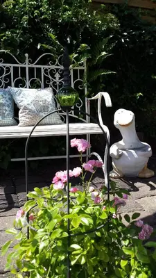 Ein Garten an der Unterkunft Landhaus Julia