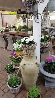 Ein Garten an der Unterkunft Landhaus Julia