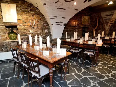 Ein Restaurant oder anderes Speiselokal in der Unterkunft Gasthaus zur Post