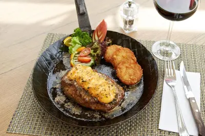 Essen im Hotel oder in der Nähe