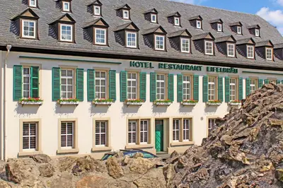 Das Gebäude in dem sich das Hotel befindet