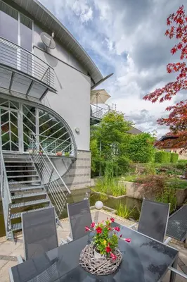 Ein Garten an der Unterkunft Ferienwohnung Sternenwald