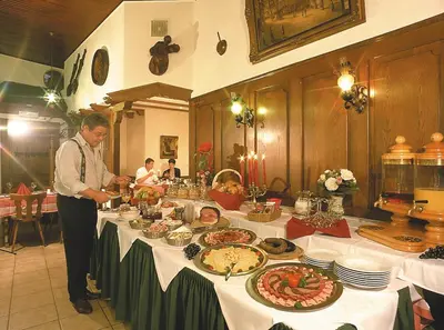 Essen im Hotel oder in der Nähe