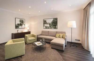 Ein Sitzbereich in der Unterkunft Sympathie-Hotel Fürstenhof