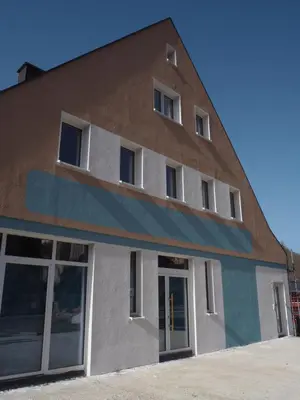 Das Gebäude in dem sich die Ferienwohnung befindet