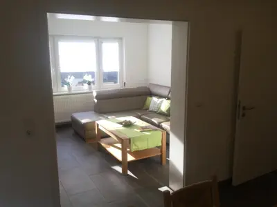 Ein Sitzbereich in der Unterkunft Ferienwohnung Seibel