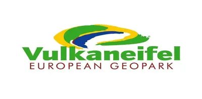Ein Zertifikat, Auszeichnung, Logo oder anderes Dokument, das in der Unterkunft Ferienwohnungen Eifelblick ausgestellt ist