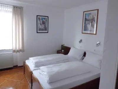 Ein Bett oder Betten in einem Zimmer der Unterkunft Hotel Restaurant Zur Pfanne