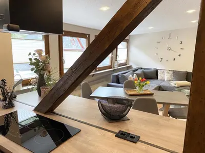 Ein Sitzbereich in der Unterkunft Ferienwohnungen Haus Gisela - Unterkunft Schlossberg