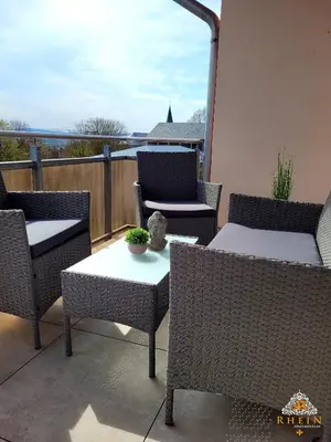 Ein Balkon oder eine Terrasse in der Unterkunft Modernes Apartment mit Balkon I 45qm I Zentrum