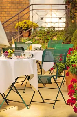 Ein Sitzbereich in der Unterkunft Hotel Villa Sanct Peter