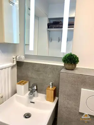 Ein Badezimmer in der Unterkunft Ruhiges Studio I Nähe WHU I WLAN