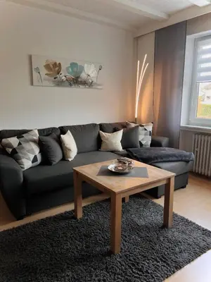 Ein Sitzbereich in der Unterkunft Eifelhaus LandLuft mit Infrarotkabine