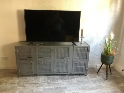 TV/Unterhaltungsangebot in der Unterkunft Schöne Ferienwohnung Gewölbekeller Fachwerkhaus