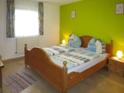 Ein Bett oder Betten in einem Zimmer der Unterkunft Apartment Dreser by Interhome