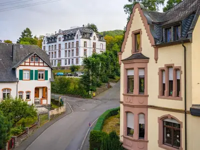 Das Gebäude in dem sich die Ferienwohnung befindet