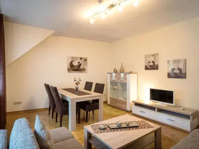 TV/Unterhaltungsangebot in der Unterkunft Apartment Weingut Krempel by Interhome