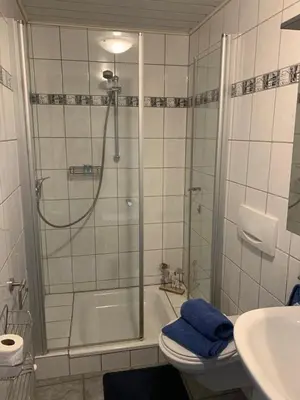 Ein Badezimmer in der Unterkunft Hanne's Gästestudio