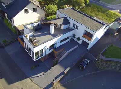 Das Gebäude in dem sich die Ferienwohnung befindet