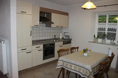 Küche/Küchenzeile in der Unterkunft Landhaus Monika