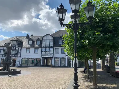 Das Gebäude in dem sich die Ferienwohnung befindet