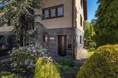 Ein Garten an der Unterkunft Tuffsteinquartier am Brückenbach