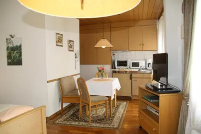 Küche/Küchenzeile in der Unterkunft Gästehaus Kirchlay