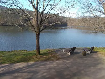 Naturlandschaft in der Nähe des Ferienparks