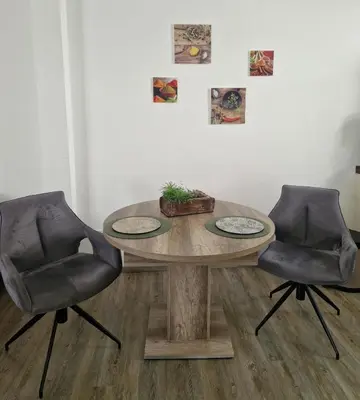 Ein Sitzbereich in der Unterkunft Loreleyquartier