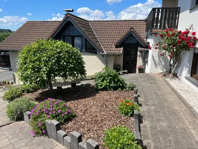 Ein Garten an der Unterkunft Maarträumchen