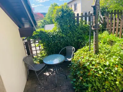 Ein Garten an der Unterkunft Maarträumchen