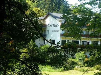 Das Gebäude in dem sich das Hotel befindet