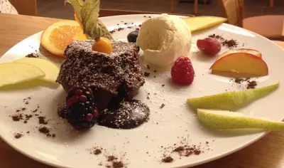 Essen im Hotel oder in der Nähe